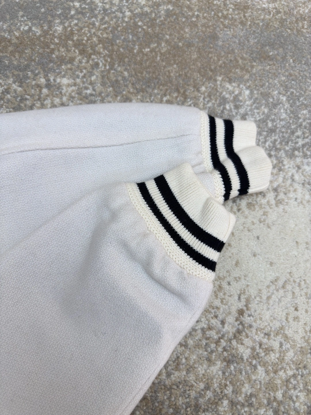 wg.luxury-- Yv5s wool 2colour item:E-F509L0535-2H